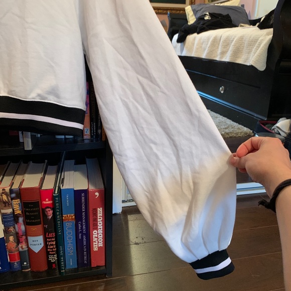 Missguided Wide Sleeve Top - Picture 3 of 4